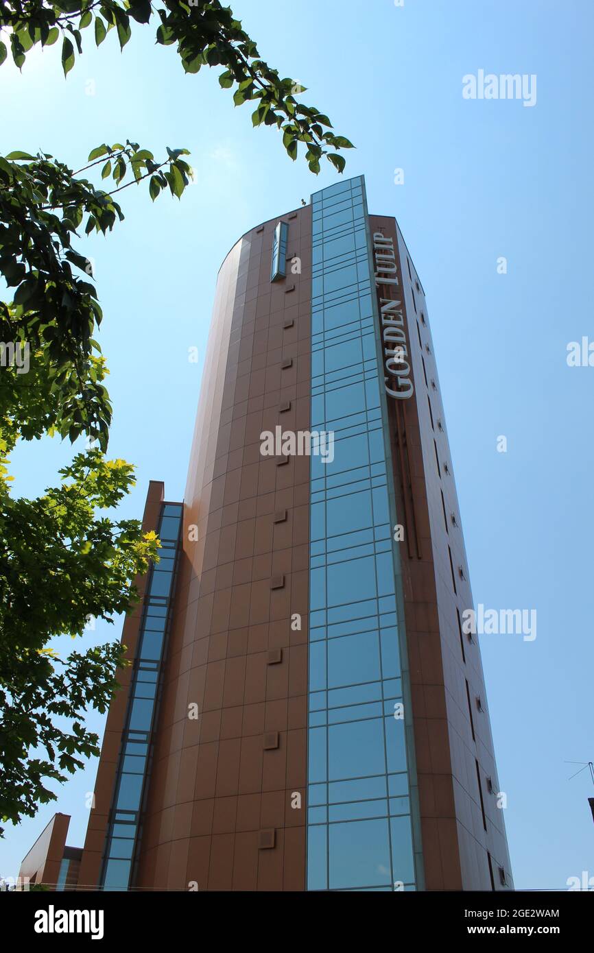 È una foto del Golden Tulip Hotel. Foto Stock