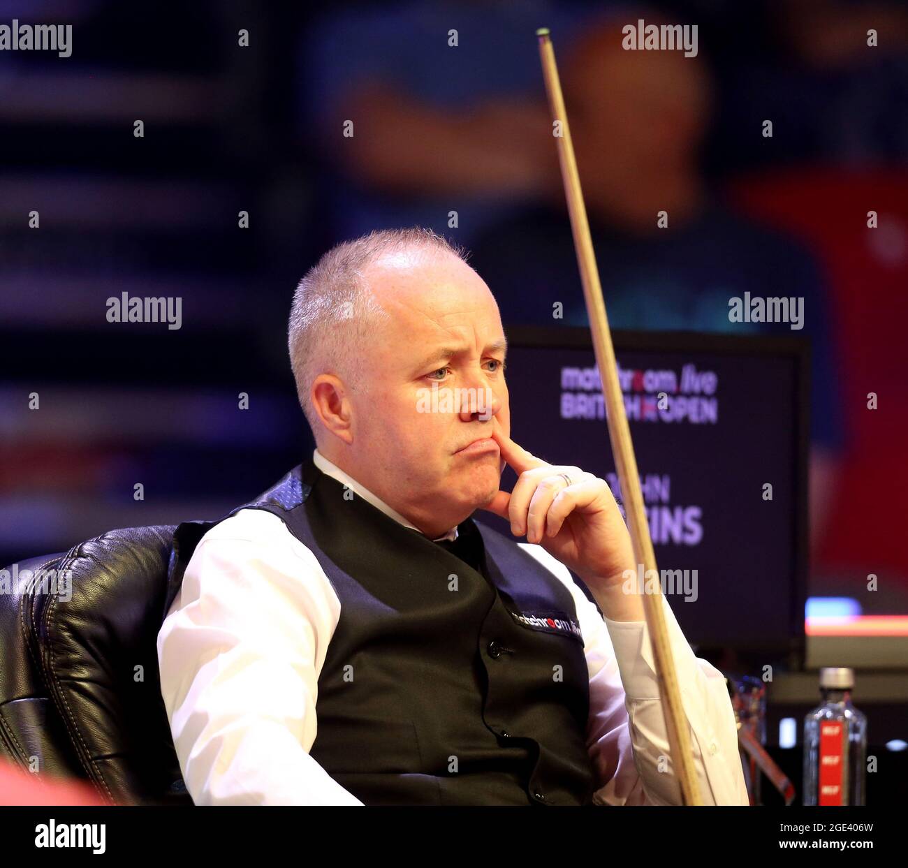 Leicester, Regno Unito. 16 agosto 2021; Morningside Arena, Leicester, Inghilterra; British Open Snooker Championship; John Higgins nella sua partita con Alexander Ursenbacher Credit: Action Plus Sports Images/Alamy Live News Foto Stock