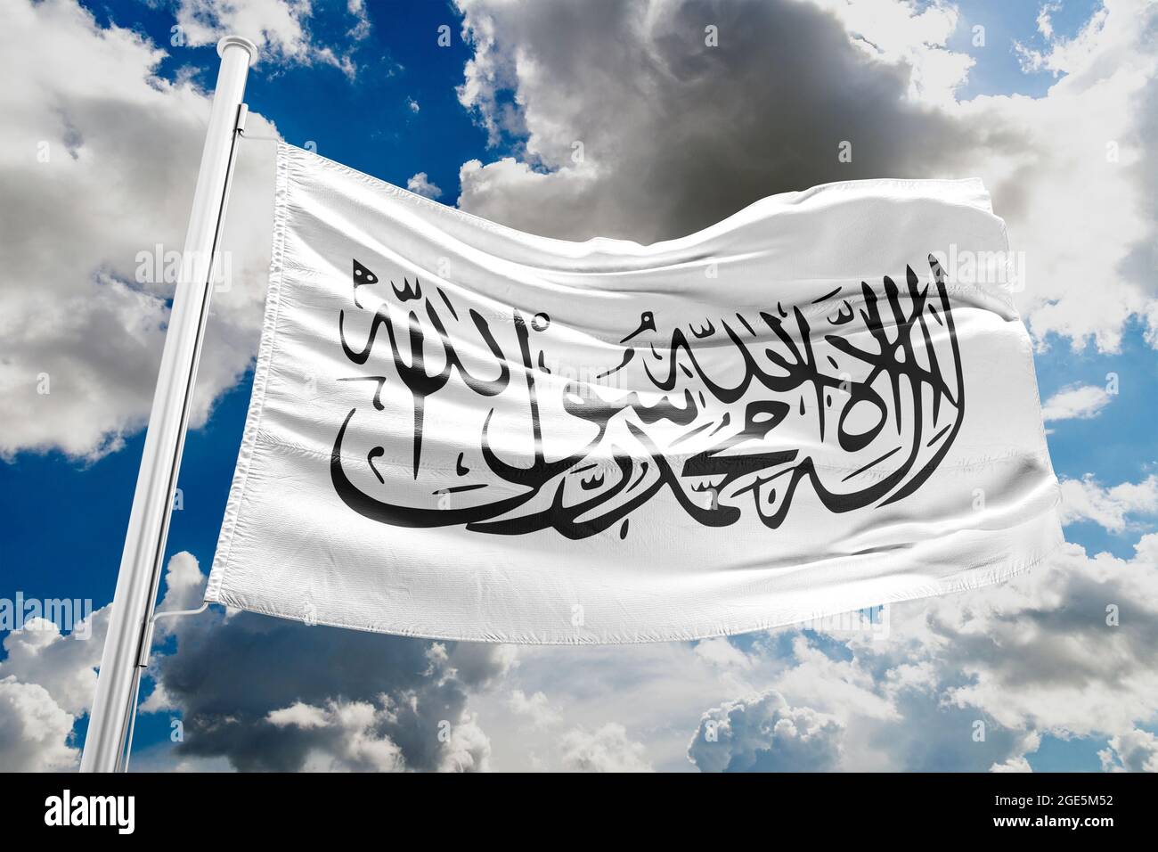 Bandiera dell'Afghanistan, Afghanistan al potere dei talebani. Traduzione l'iscrizione 'Shahada' è scritta sulla bandiera bianca. Foto Stock