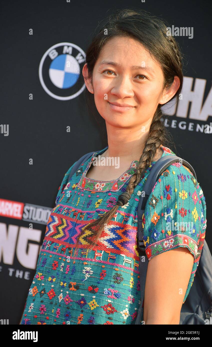 Los Angeles, Stati Uniti. 17 agosto 2021. Chloe Zhao partecipa alla Disney Marvel Premiere di Shang-Chi e la leggenda dei dieci anelli al Teatro El Capitan di Los Angeles. 16 agosto 2021. Credit: Tsuni/USA/Alamy Live News Foto Stock