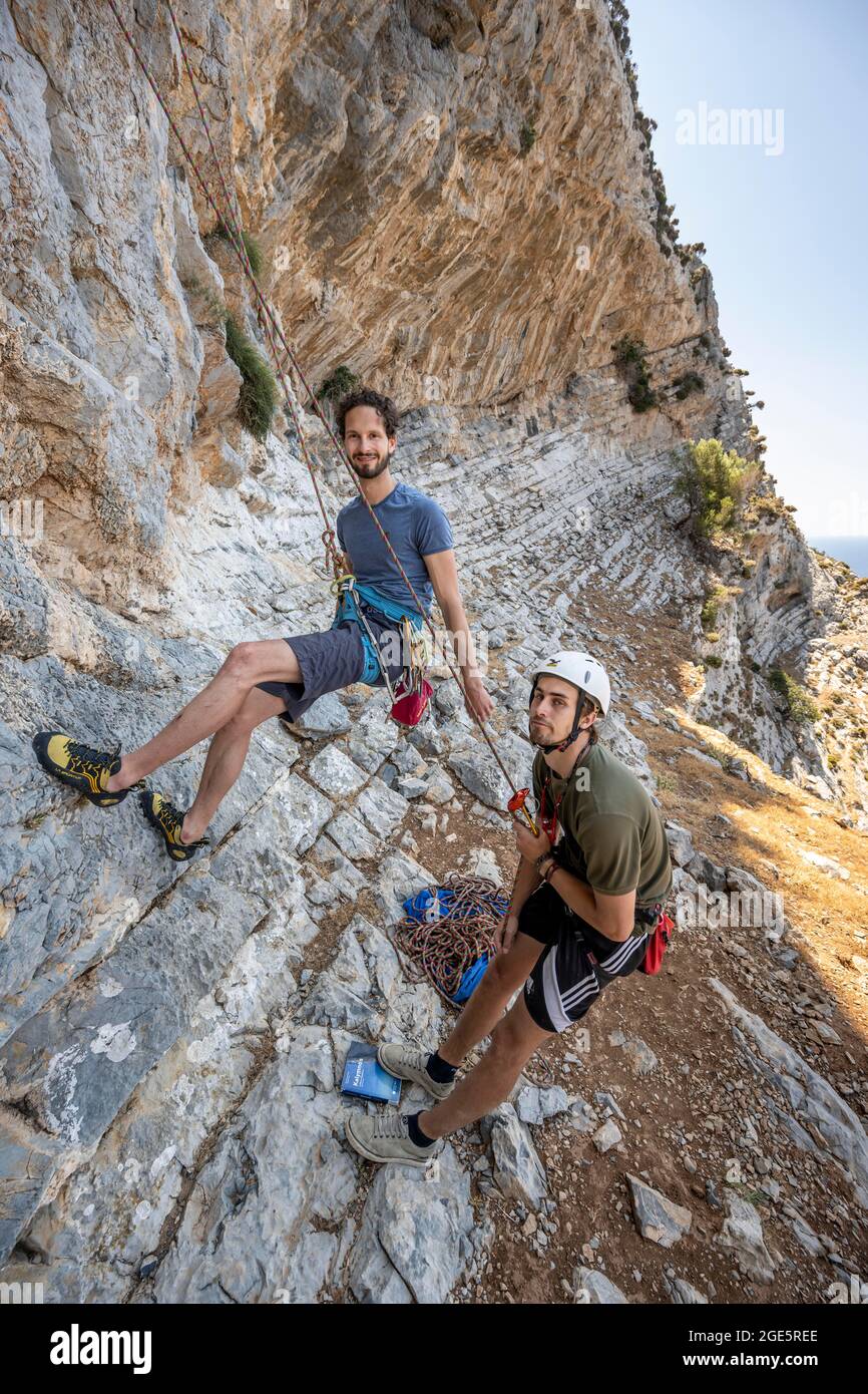 Arrampicata su roccia, arrampicata su piombo, arrampicata sportiva, Kalymnos, Dodecanese, Grecia Foto Stock