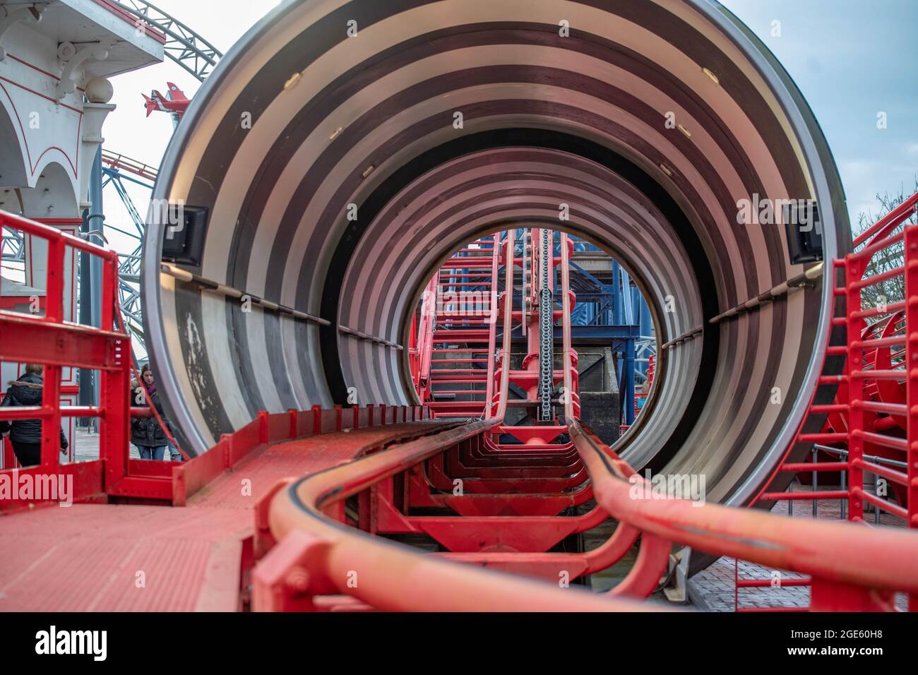 Blackpool Pleasure Beach Pepsi Max Big One, Icon Construction , Revolution , Ripley e Pasaje del Terror Foto Stock