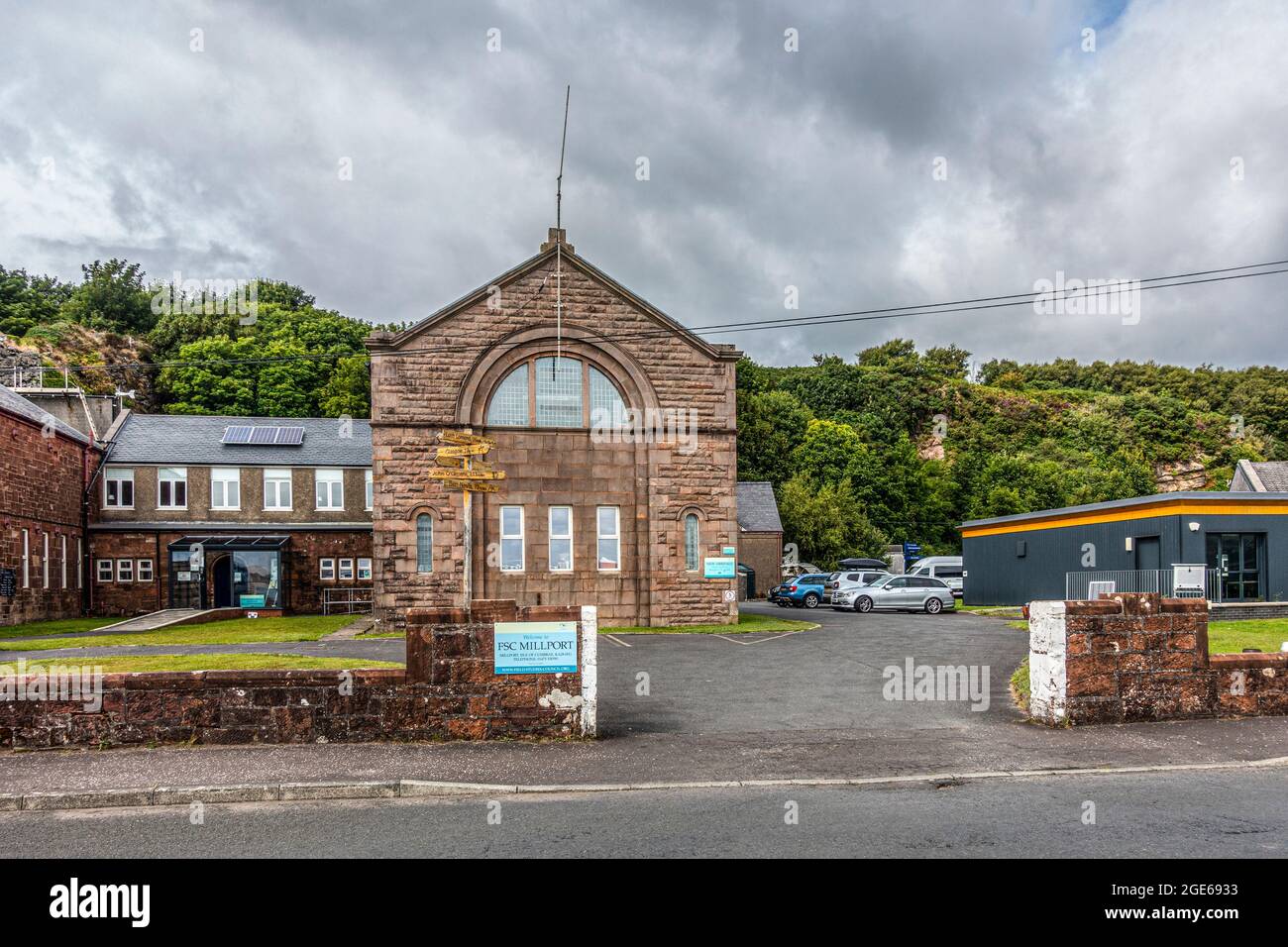 Parte dell'esterno dell'FSC Millport, inaugurato nel 1897 come Millport Marine Biological Station. Isola di Cumbrae, Nord Ayrshire, Scozia Foto Stock