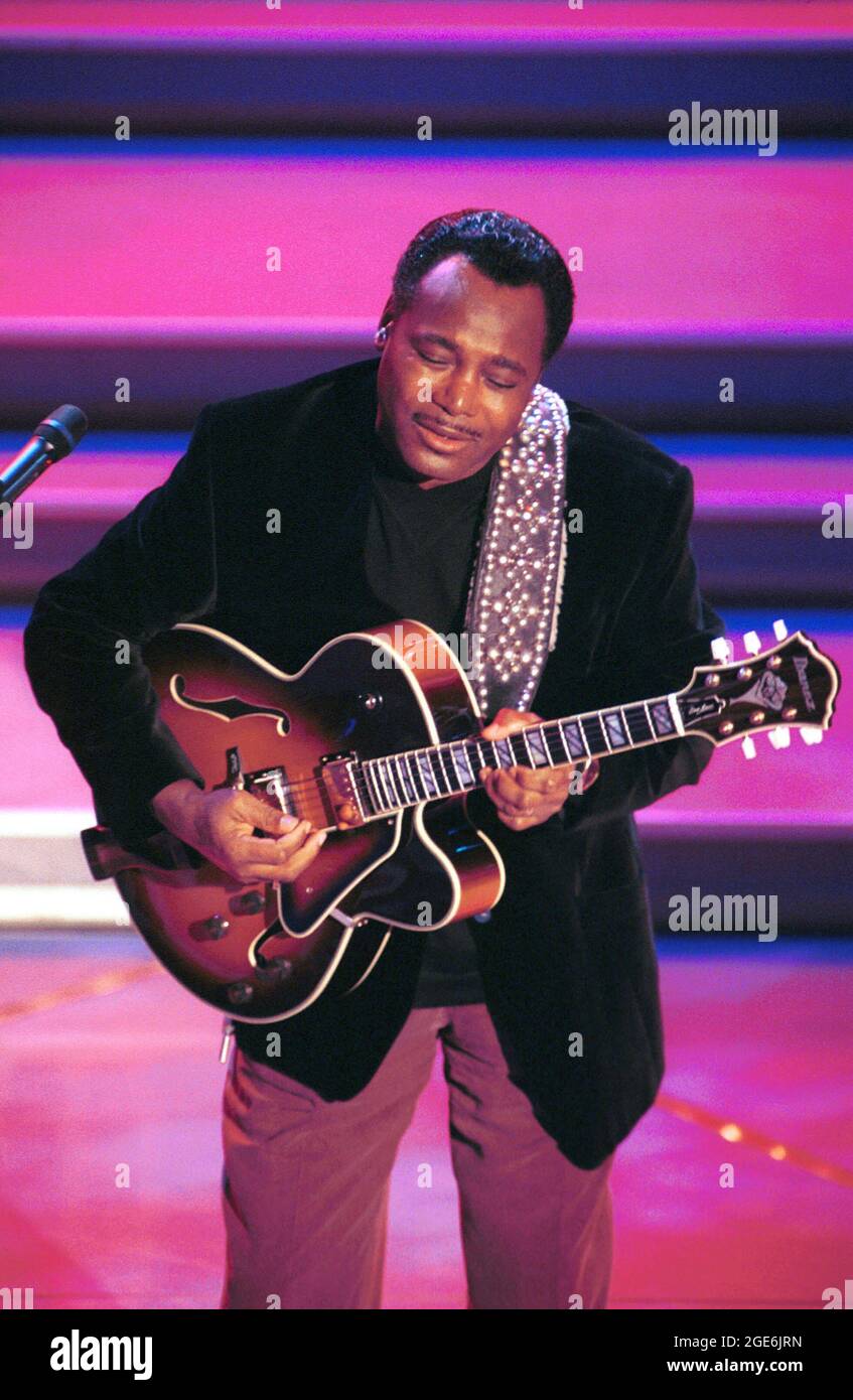 Sanremo Italia 1995-02-05 : George Benson al Festival di Sanremo Foto Stock