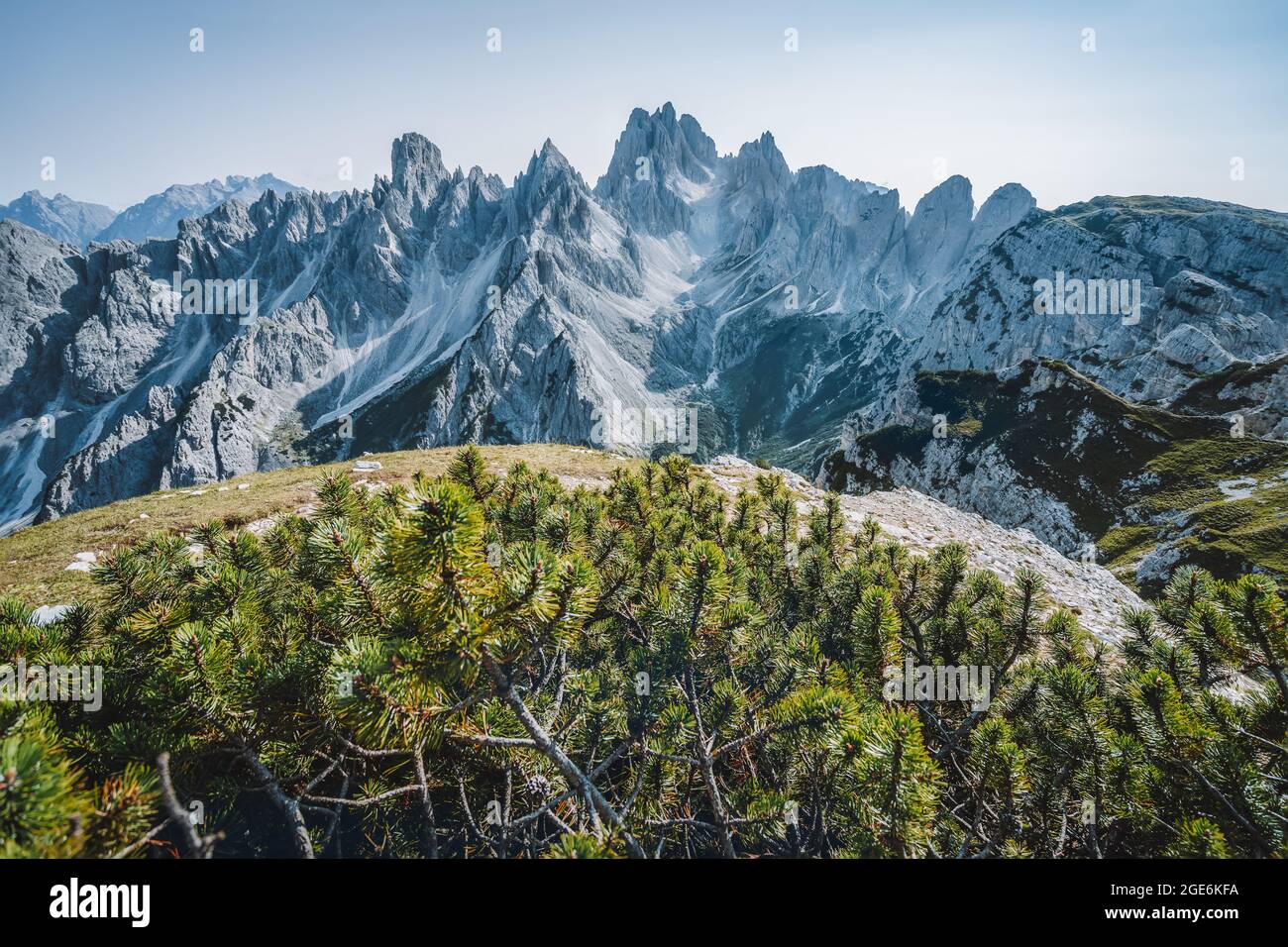 Una vista mozzafiato sul monte Cadini di Misurina nelle Alpi Italiane, Dolomiti Foto Stock