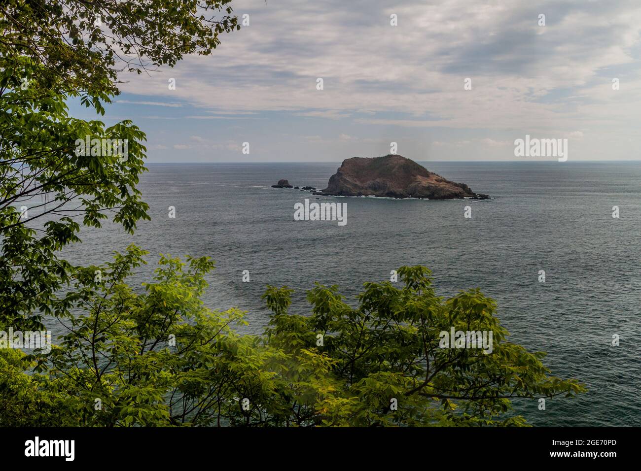 Piccola isola nel Parco Nazionale Manuel Antonio, Costa Rica Foto Stock