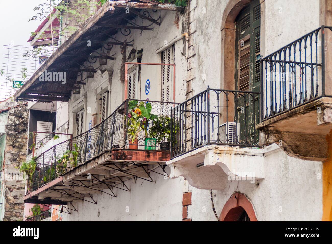 Edifici coloniali sminuzzati a casco Viejo (Centro storico) nella Città di Panama Foto Stock