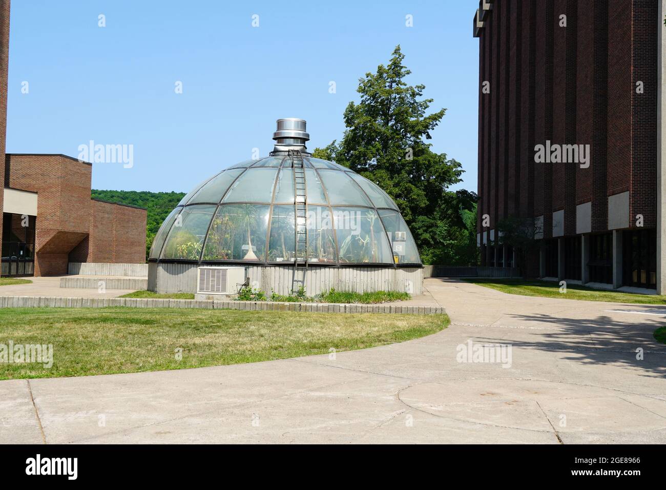 Una serra a bolle nel campus della Michigan Technological University Foto Stock