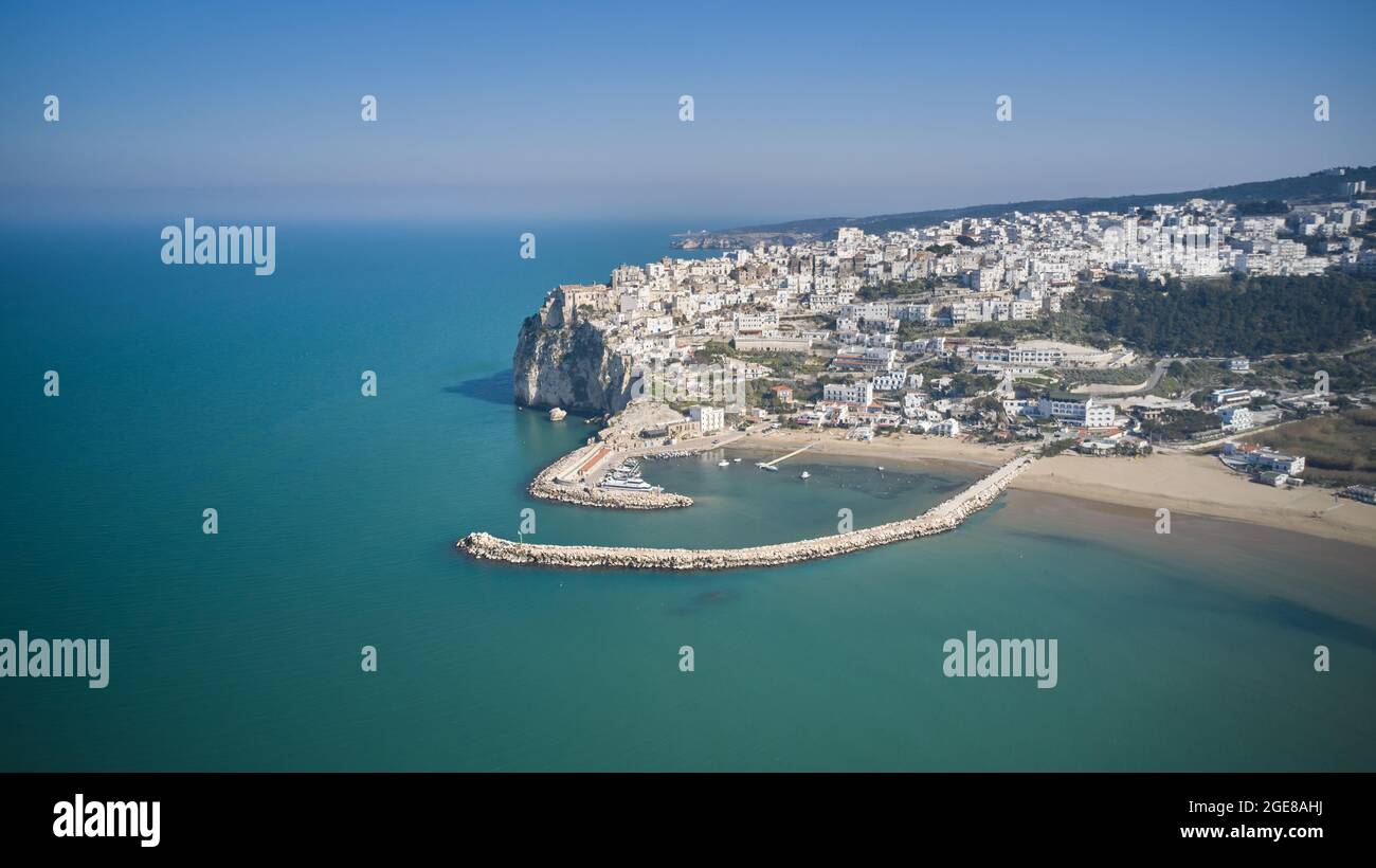 Trani cattedrale con drone Foto Stock