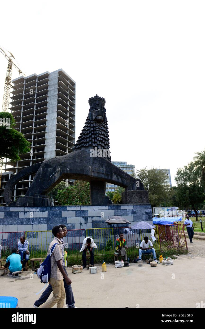 Il leone di Giuda monumento su Churchill Street ad Addis Abeba. Foto Stock