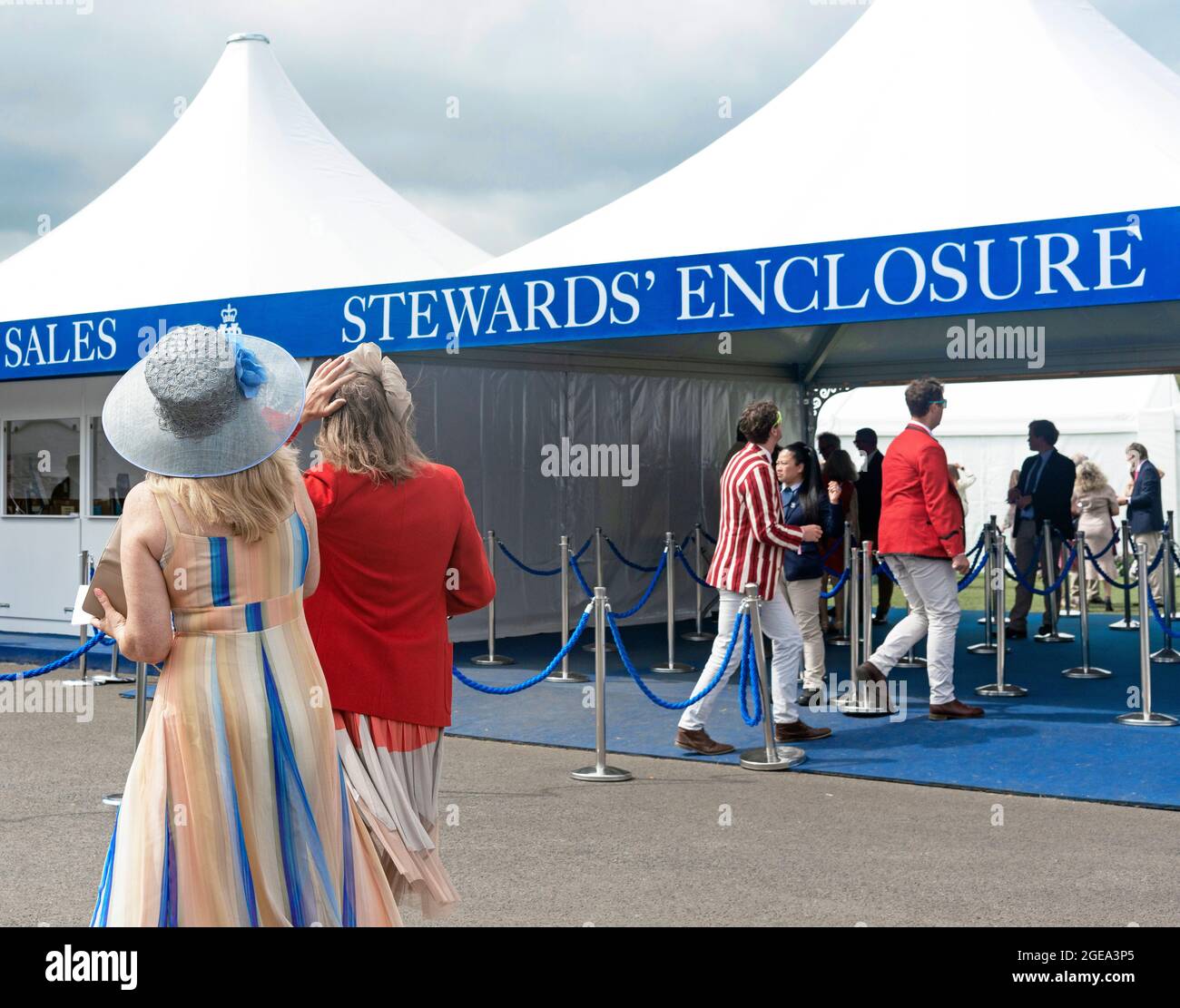 Ingresso alla Steward's enclosure presso la Henley Royal Regatta, Henley-on-Thames, Oxfordshire, Inghilterra Foto Stock