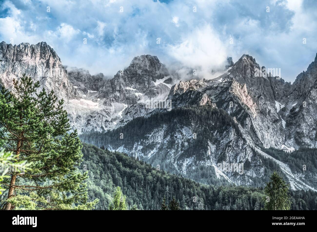 Massiccio montuoso 'Pik' del Parco Nazionale del Triglav in Slovenia Foto Stock