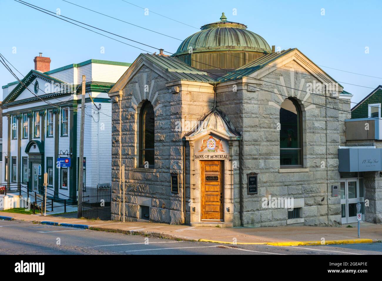 Lunenburg, Nuova Scozia, Canada - 12 agosto 2021: Ex edificio della Banca di Montreal Foto Stock