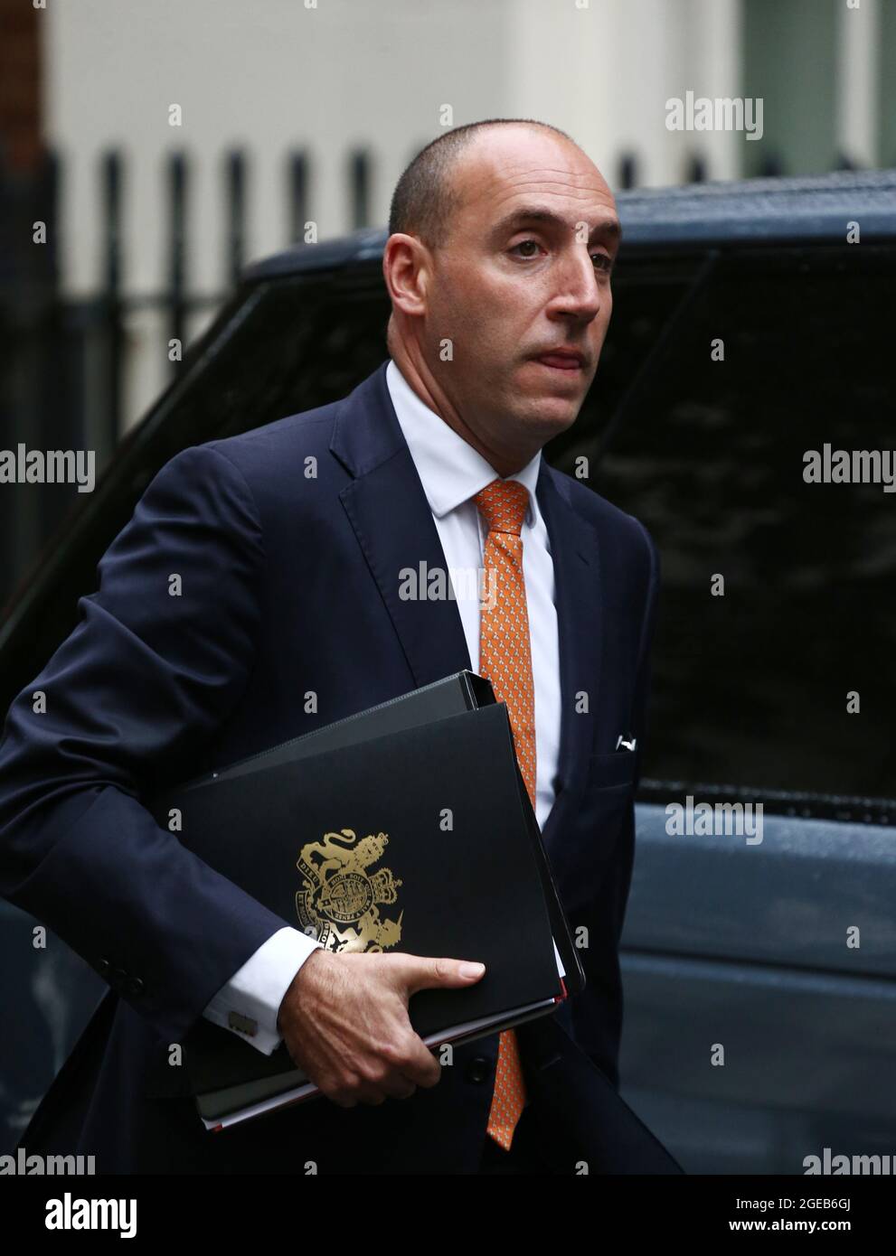 Londra, Inghilterra, Regno Unito. 18 agosto 2021. DAN ROSENFIELD, capo di stato maggiore del primo ministro britannico Boris Johnson, è visto a Downing Street. (Credit Image: © Tayfun Salci/ZUMA Press Wire) Credit: ZUMA Press, Inc./Alamy Live News Foto Stock