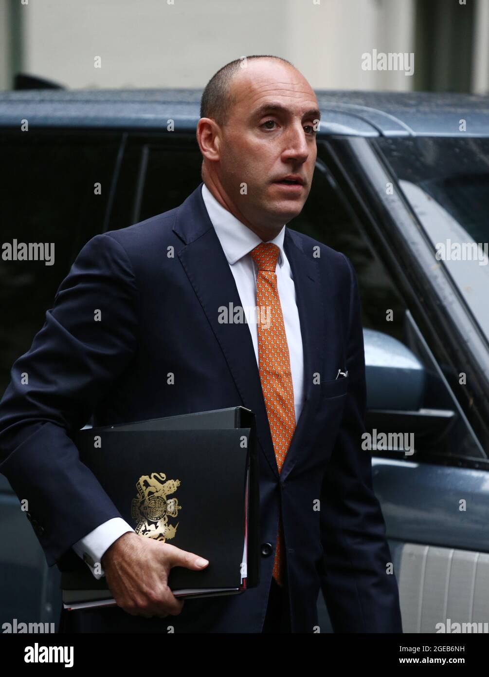 Londra, Inghilterra, Regno Unito. 18 agosto 2021. DAN ROSENFIELD, capo di stato maggiore del primo ministro britannico Boris Johnson, è visto a Downing Street. (Credit Image: © Tayfun Salci/ZUMA Press Wire) Credit: ZUMA Press, Inc./Alamy Live News Foto Stock