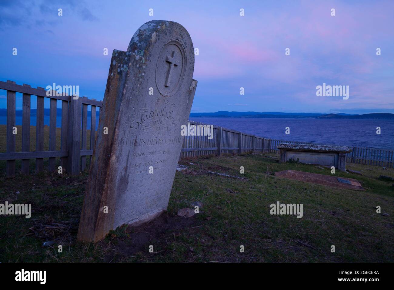 Lapide (1848) cimitero di Darlington - Parco Nazionale di Maria Island - Tasmania - Australia Foto Stock