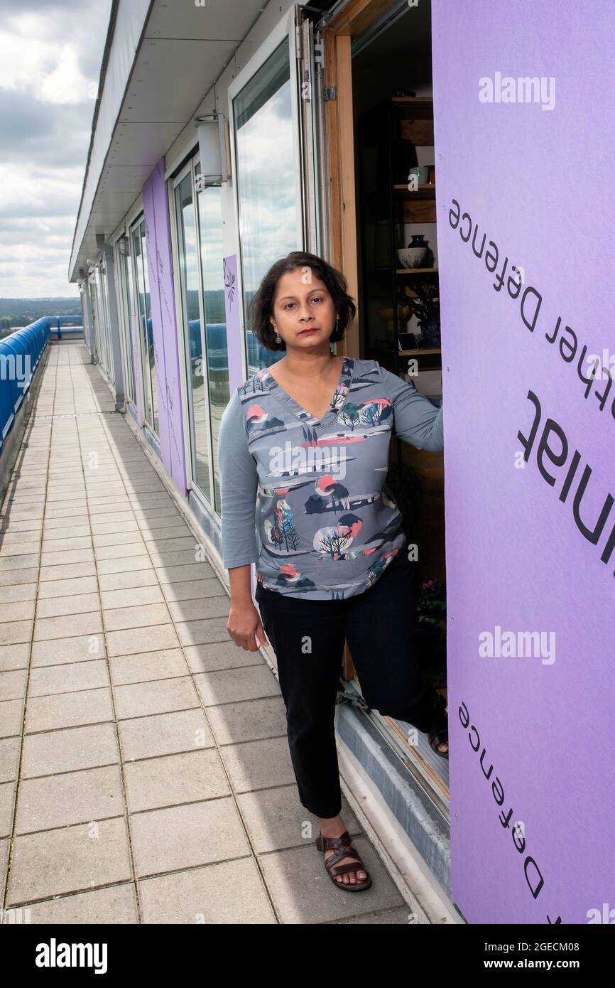 UK ,Kent,Bromley il 14 agosto: Ritu Saha il co-fondatore del gruppo di azione di rivestimento del Regno Unito.She vive all'ultimo piano dell'edificio Northpoint. Foto Stock