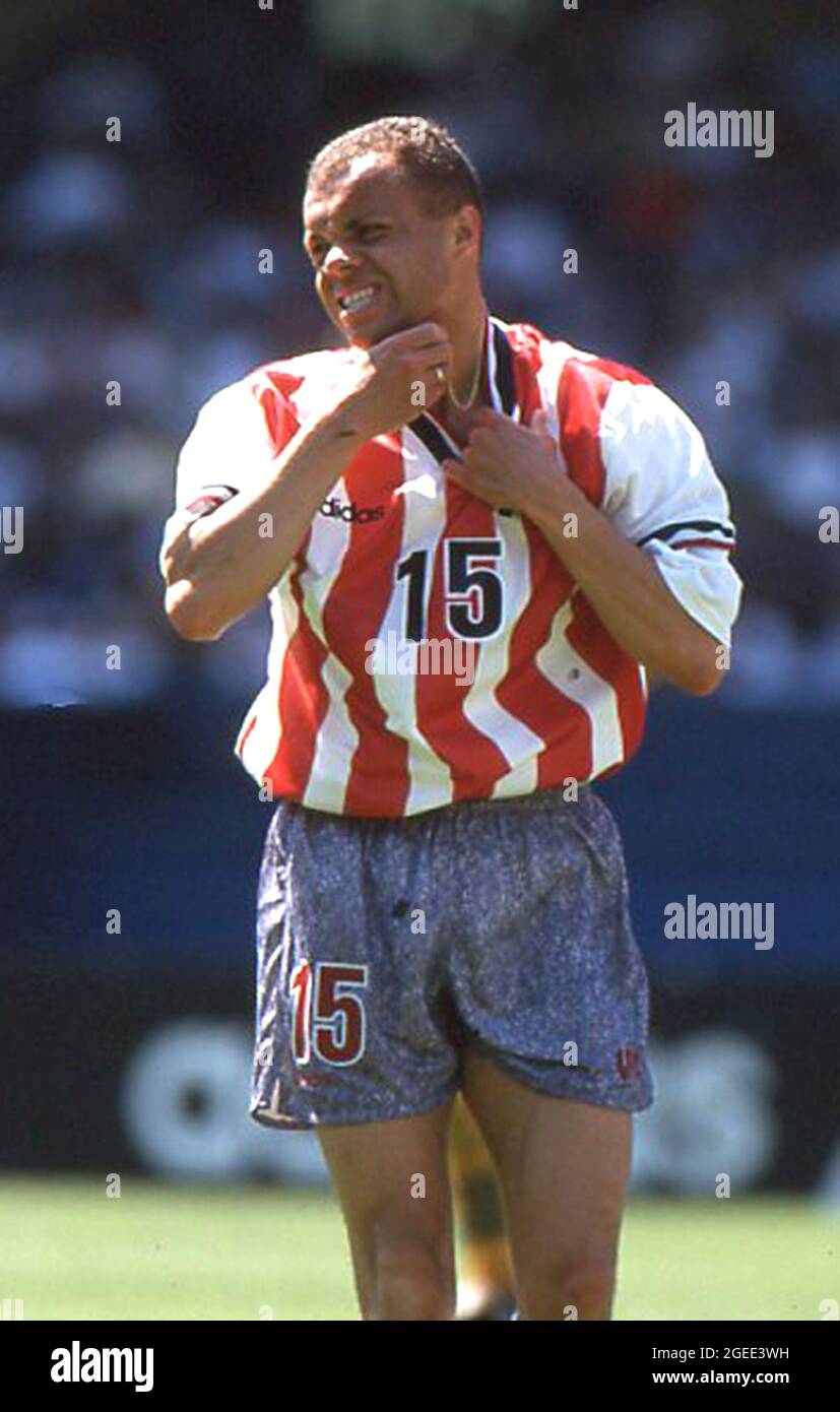 Earnie Stewart, giocatore DELLA nazionale STATUNITENSE, durante una partita nel 1994. Foto Stock