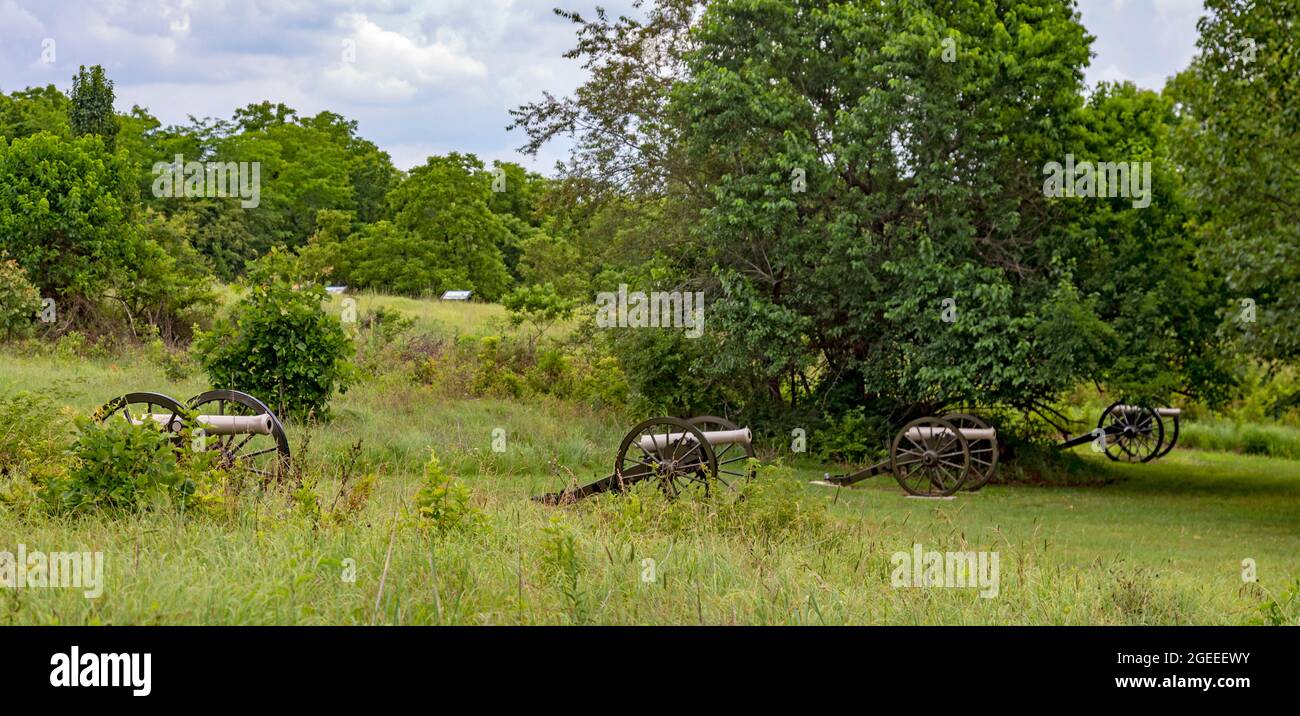 Republic, Missouri - Totten's Battery su Bloody Hill al campo di battaglia nazionale di Wilson's Creek, luogo di una battaglia del 1861 nella guerra civile americana. Foto Stock