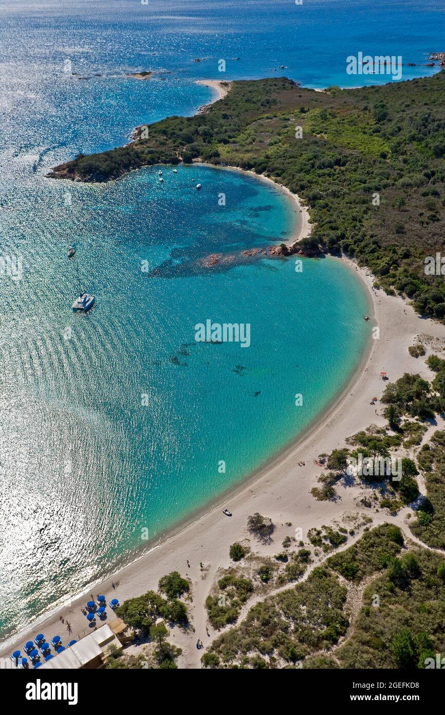 FRANCIA. CORSE DU SUD (2A) BAIA DI SAN CIPRIANU (VISTA AEREA) Foto Stock