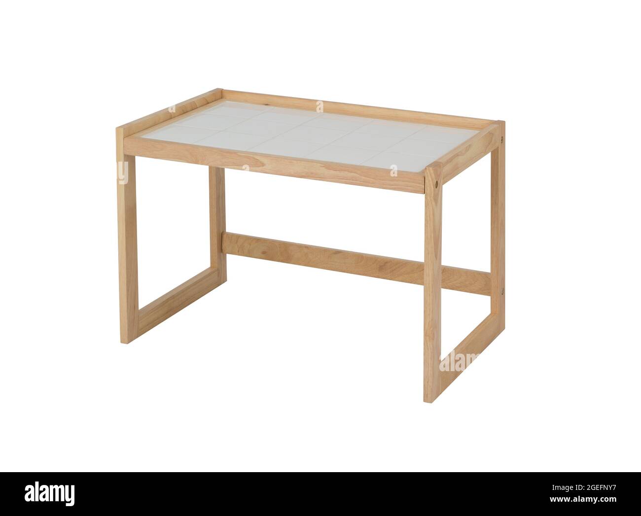 Ripiano in legno decorate con piastrelle isolati su sfondo bianco Foto Stock