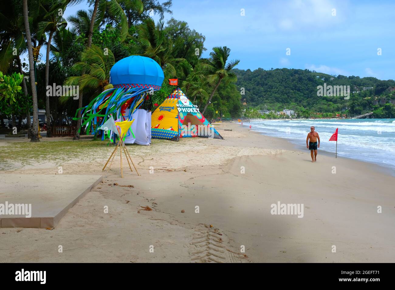 Spiaggia di Patong all'inizio del Sand Box, Phuket, Thailandia Foto Stock