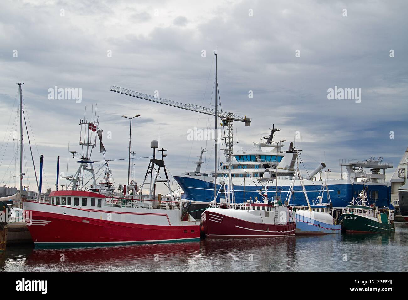 Navi nel porto di Skagen, Jutland, Danimarca Foto Stock