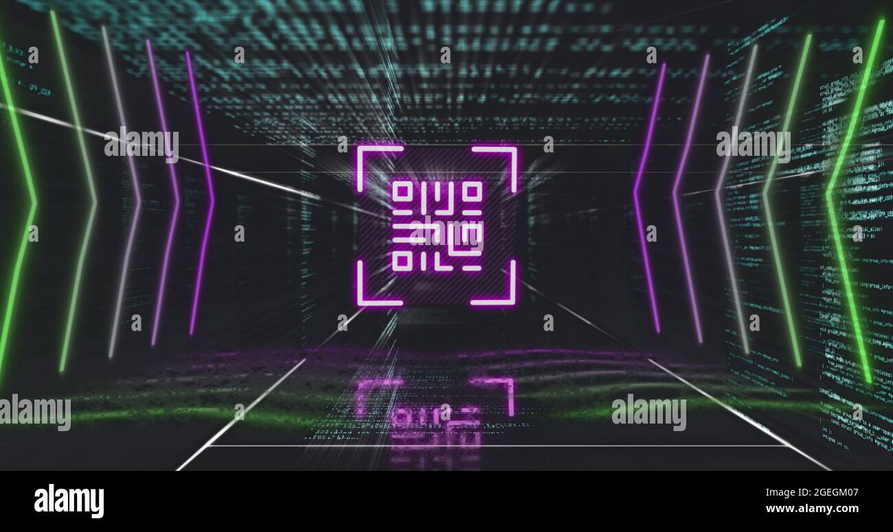 Scanner di codici QR con elementi neon contro l'elaborazione dei dati Foto Stock