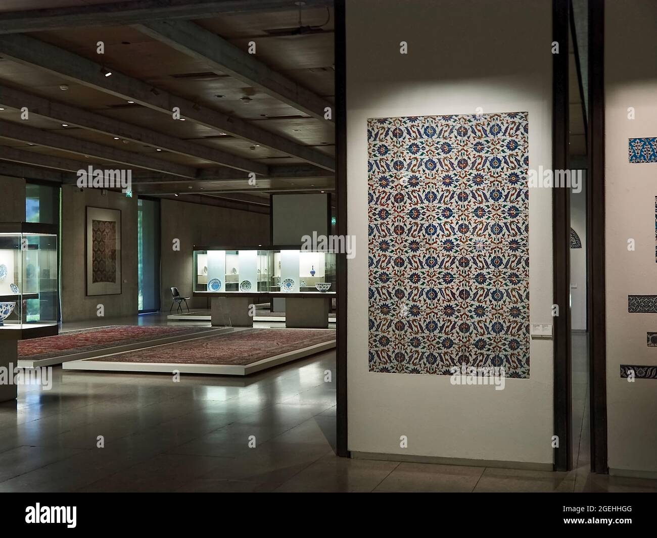 Arte a lato il museo Calouste Gulbenkian a Lisbona in Portogallo Foto Stock