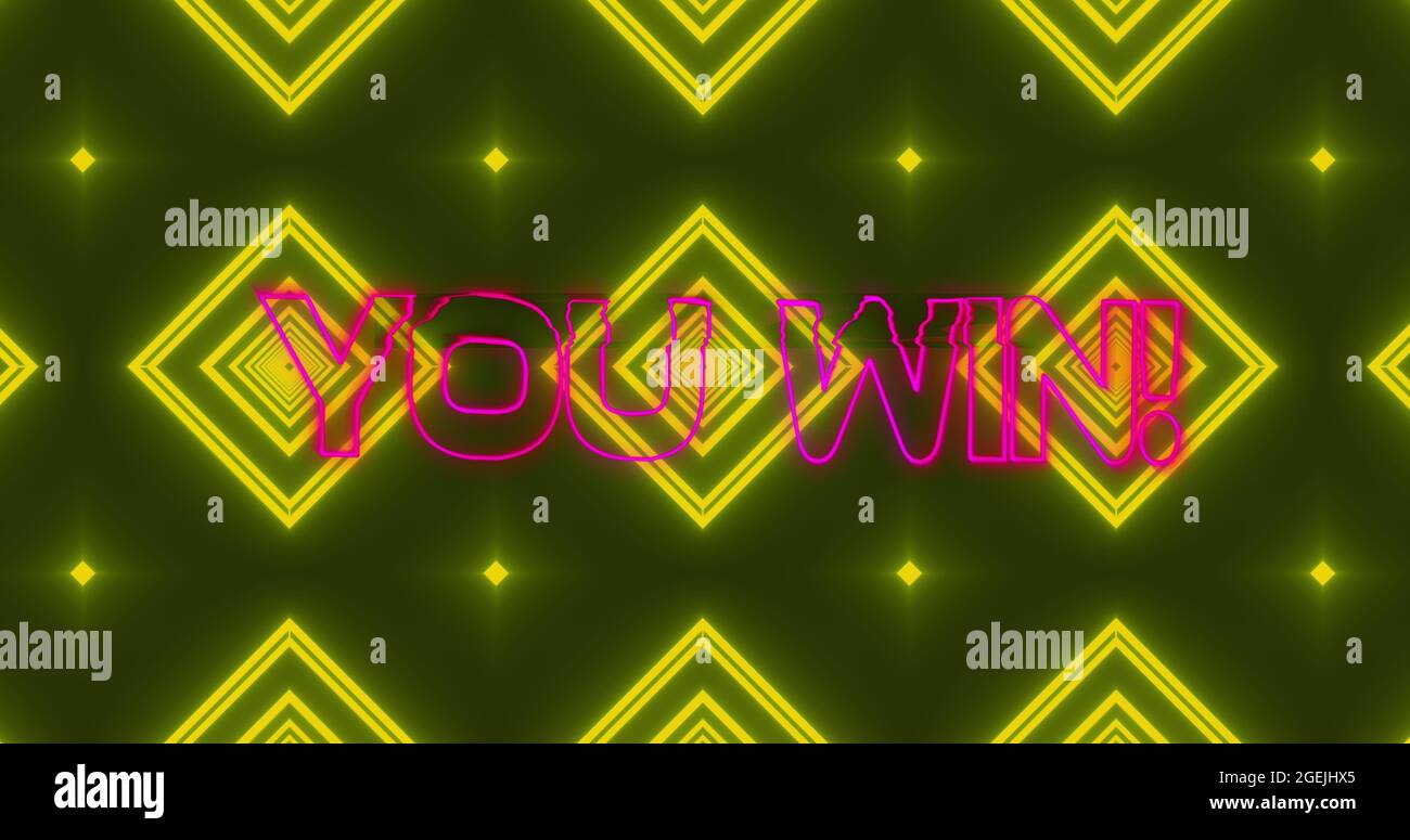 Immagine di voi vincere testo in lettere metalliche rosa su triangoli al neon e diamanti gialli Foto Stock