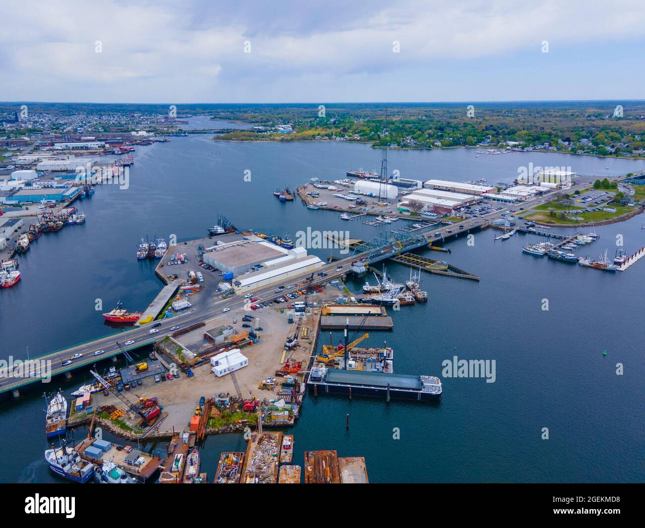 Vista aerea di Fish Island e Popes Island sul fiume Acushnet vicino al porto  di New Bedford nella città di New Bedford, Massachusetts, ma, USA Foto  stock - Alamy