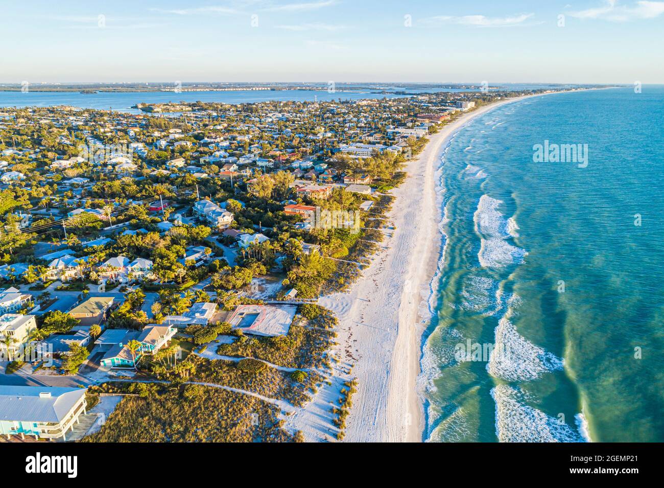 Anna Maria Island Florida, Holmes Beach Golfo del Messico, case fronte spiaggia case residenze vista aerea, Foto Stock