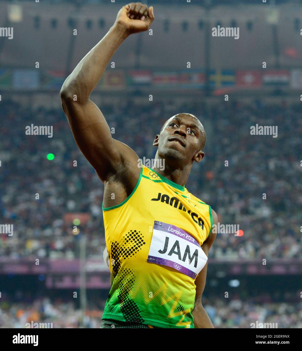 Usain Bolt vince l'oro nella finale maschile di 4 x 100 m l'ultima notte di  atletica allo Stadio Olimpico di Londra 11 agosto 2012 Foto stock - Alamy