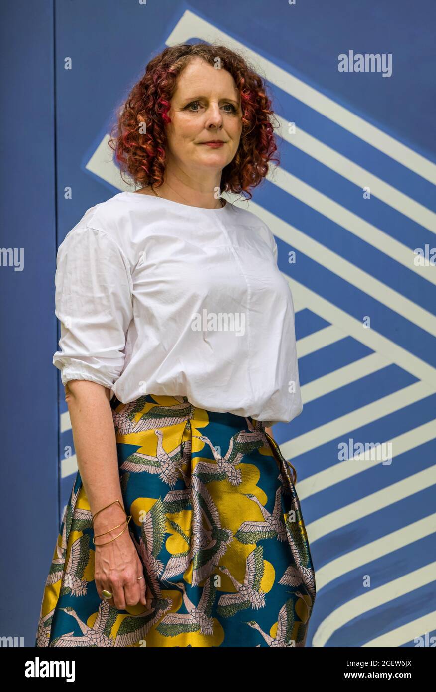 Edimburgo, Scozia, Regno Unito, 21 agosto 2021. Edinburgh International Book Festival: Nella foto: L’autore di Edimburgo Maggie o’Farrell è oggi al festival del libro parlando del suo romanzo “Hamnet”, vincitore del Premio delle Donne per la Fiction Foto Stock
