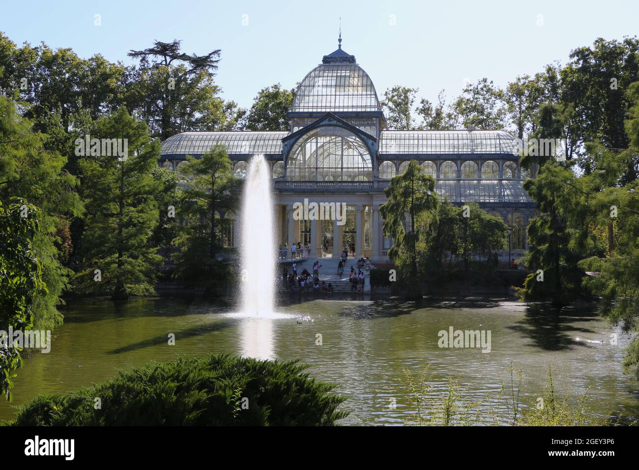 Il Palazzo di vetro nel Parco del Retiro Madrid Spagna Foto Stock