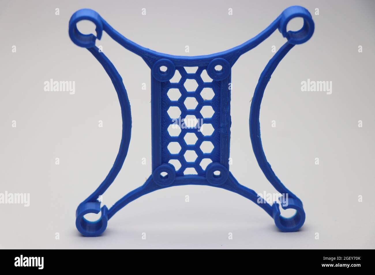 Mini telaio drone realizzato con tecnologia di stampa 3d. Telaio per drone piccolo Foto Stock