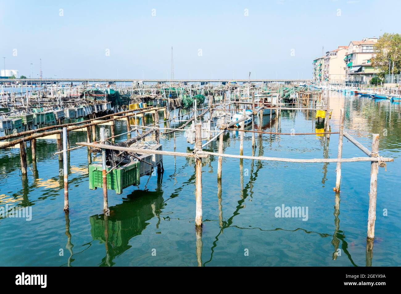 Attrezzature da pesca nel porto di Chioggia, regione Veneto, Italia, Foto Stock