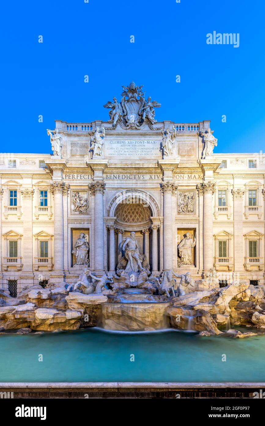 Fontana di Trevi e Palazzo poli, Roma, Lazio, Italia Foto Stock