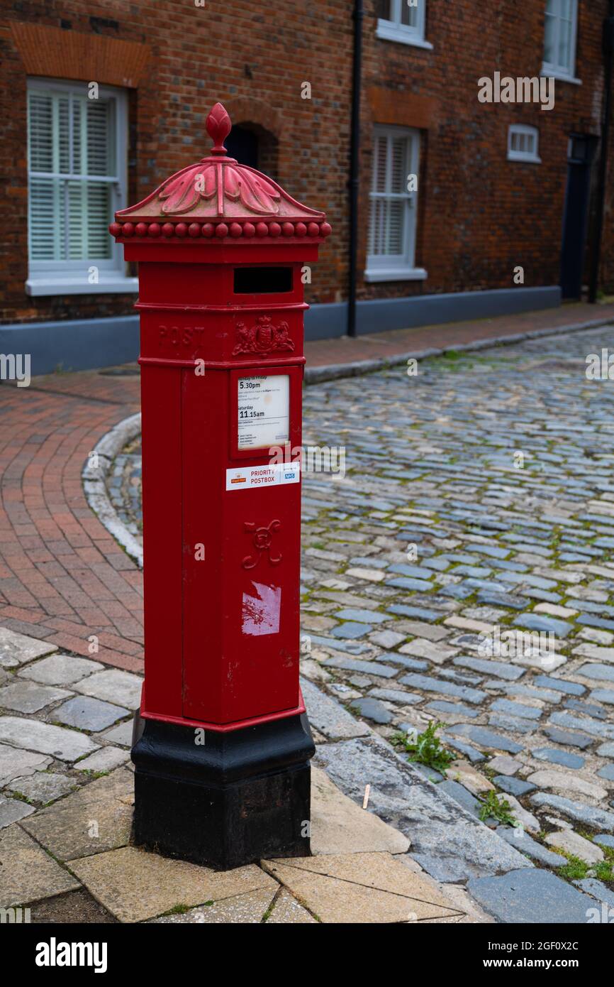 Casella vittoriana nel mezzo di Faversham Foto Stock