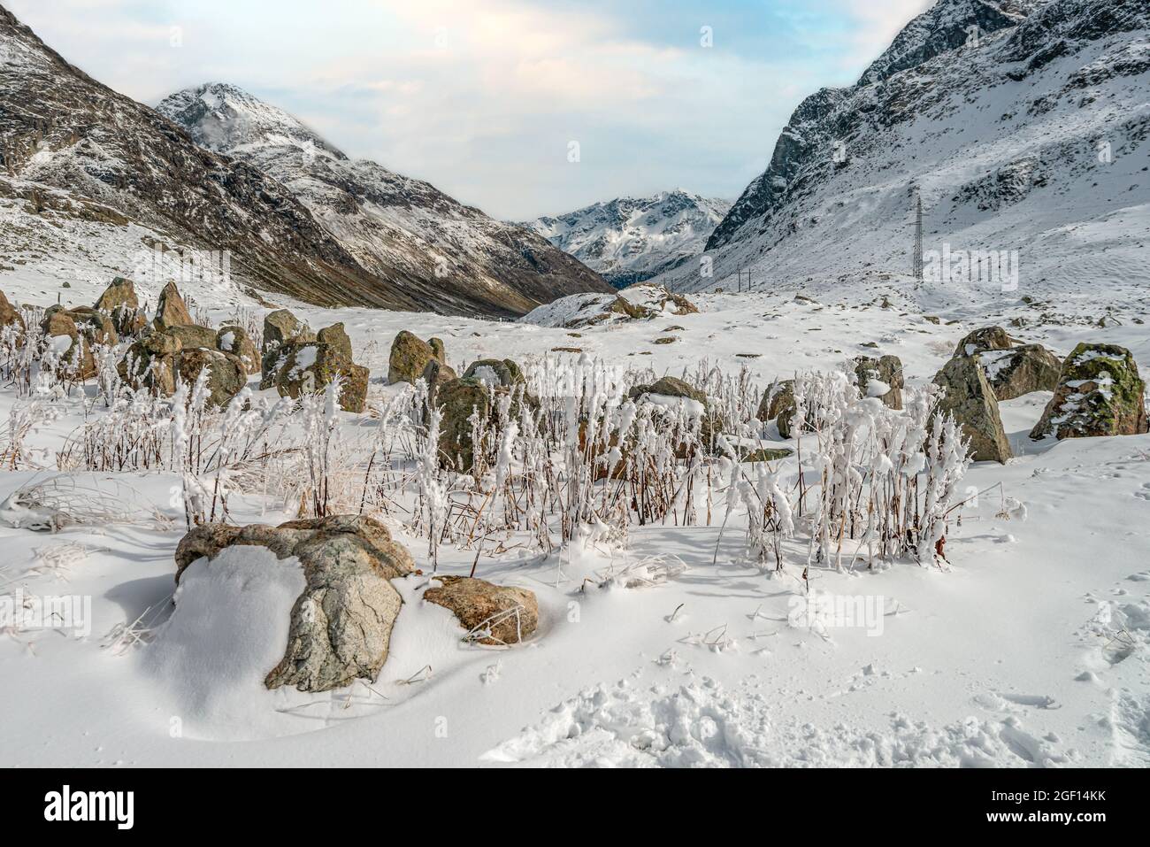 Paesaggio invernale a Julierpass, Grigioni, Svizzera Foto Stock