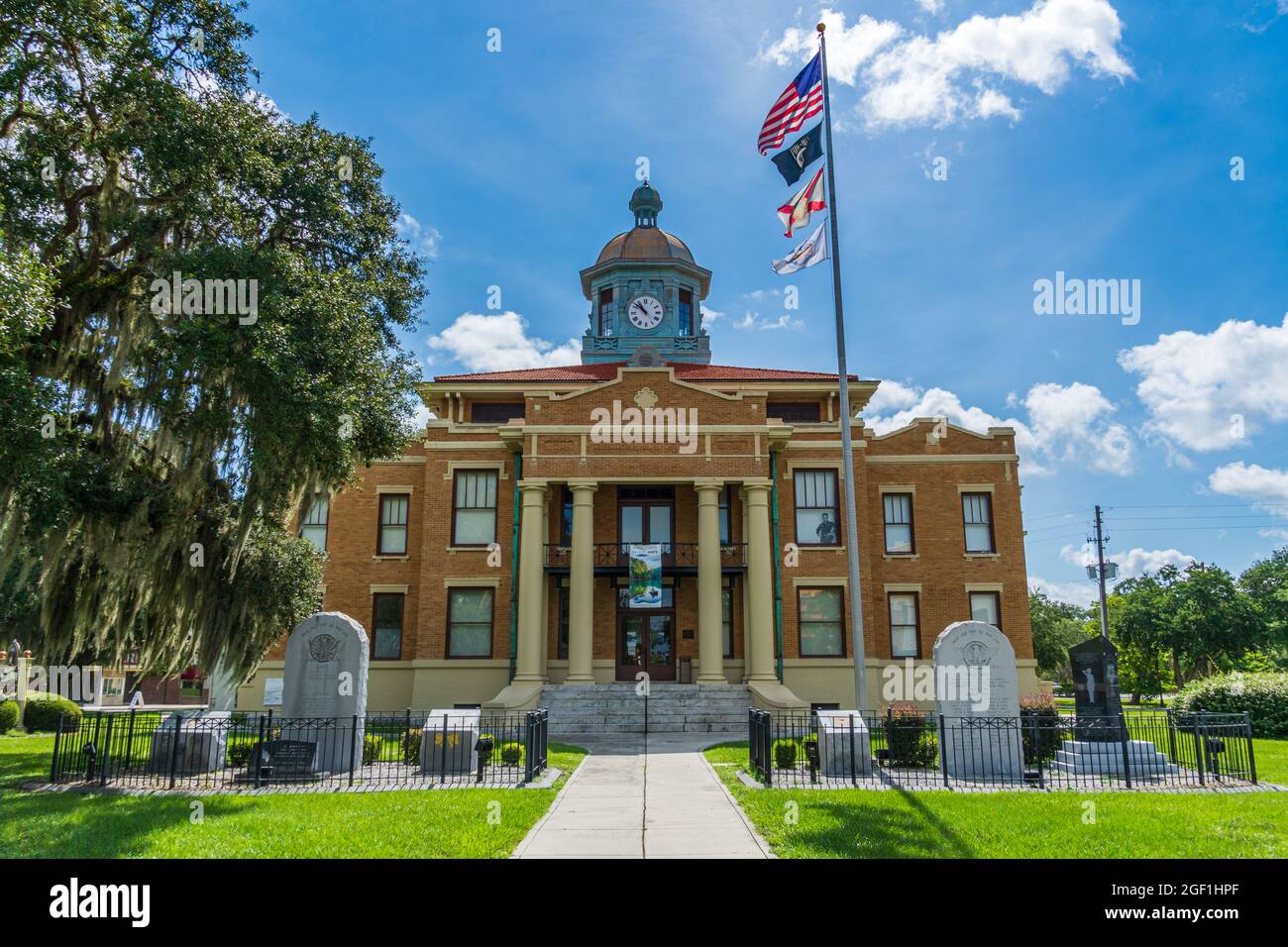 Old Citrus County Courthouse Heritage Museum. Le scene del film di Elvis Presley "Follow that Dream" sono state girate all'interno. Oggi, un taglio di cartone di Foto Stock
