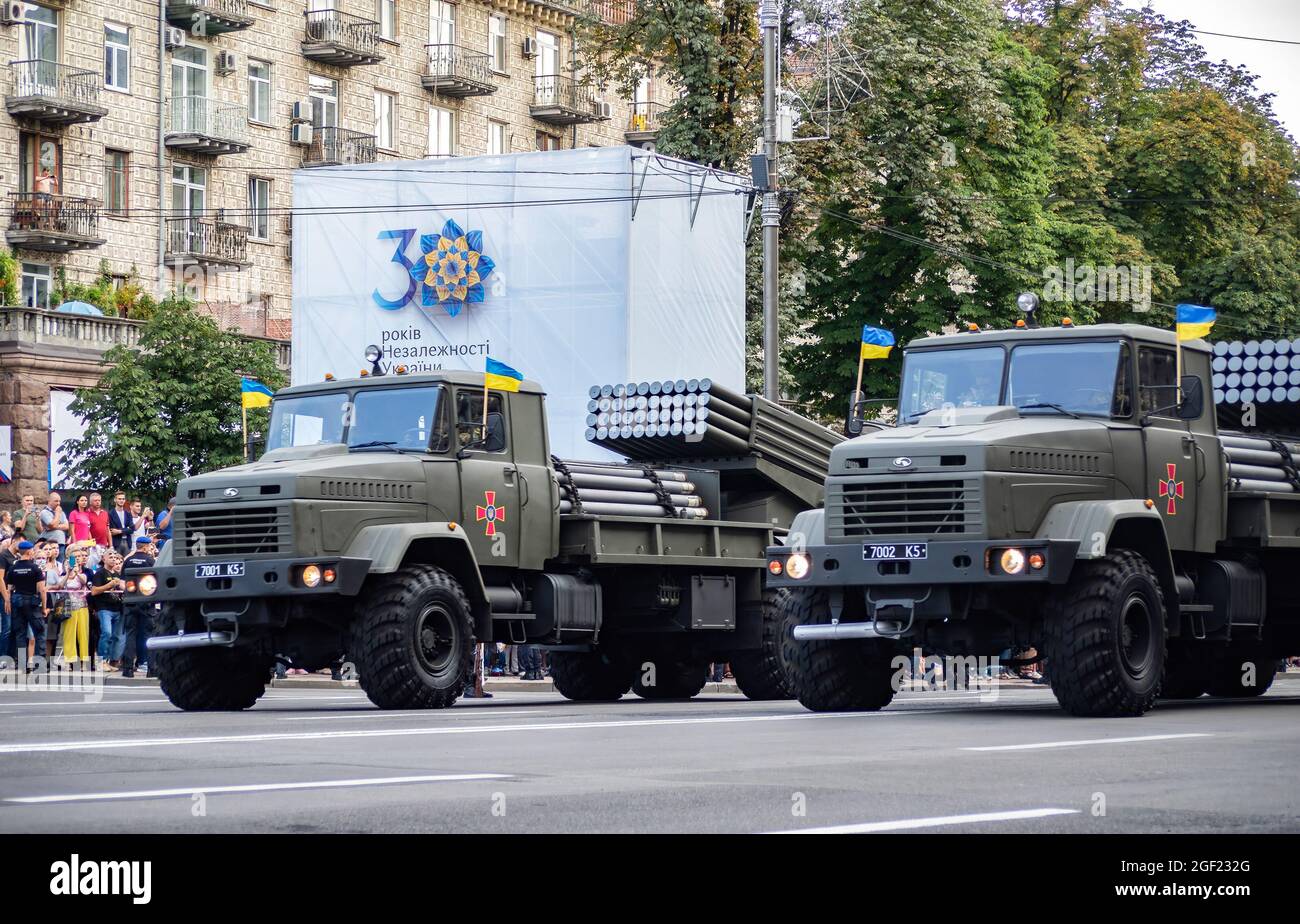 Kiev, Ucraina. 22 agosto 2021. I macchinari militari sono visti durante le prove della sfilata militare che si svolgerà il giorno dell'Indipendenza. (Foto di Valera Golovniov/SOPA Images/Sipa USA) Credit: Sipa USA/Alamy Live News Foto Stock