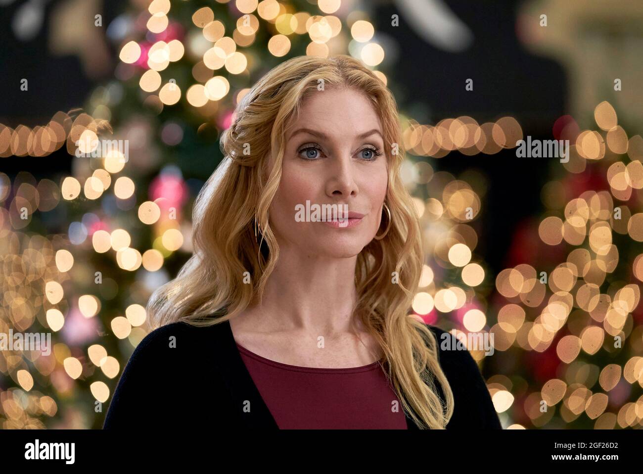 ELIZABETH MITCHELL nel CHRISTMAS CLUB (2019), diretto da JEFF BEESLEY. Credito: IL CANALE / album HALLMARK Foto Stock