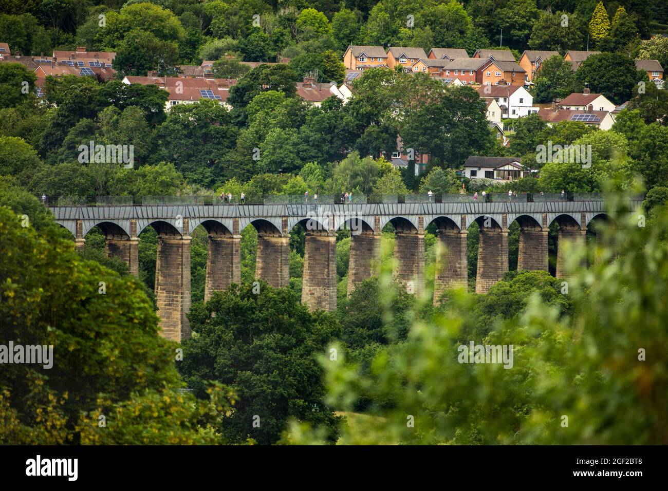 Regno Unito Galles, Clwyd, Pontcysyllte, Aqueduct che trasporta il canale Llangollen di Thomas Telford sulla valle del fiume Dee Foto Stock