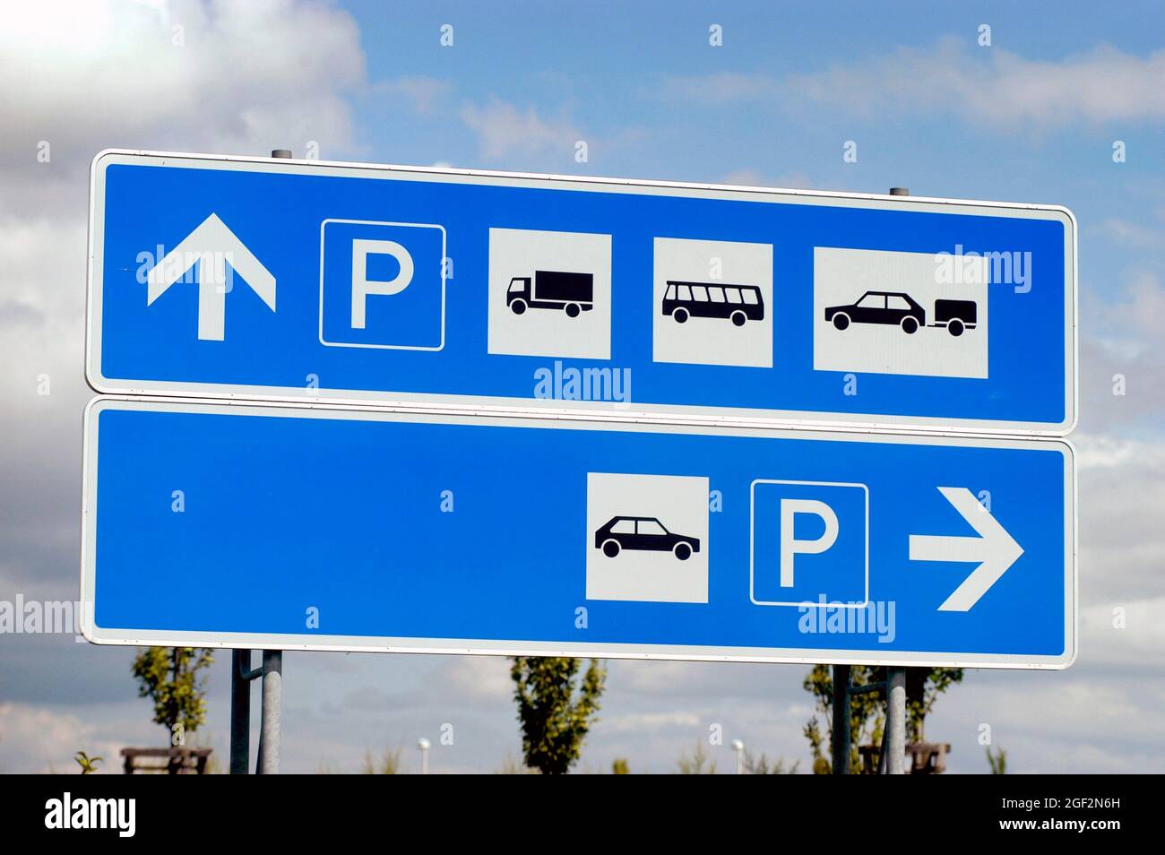 Cartello informativo aree di parcheggio, Germania Foto Stock