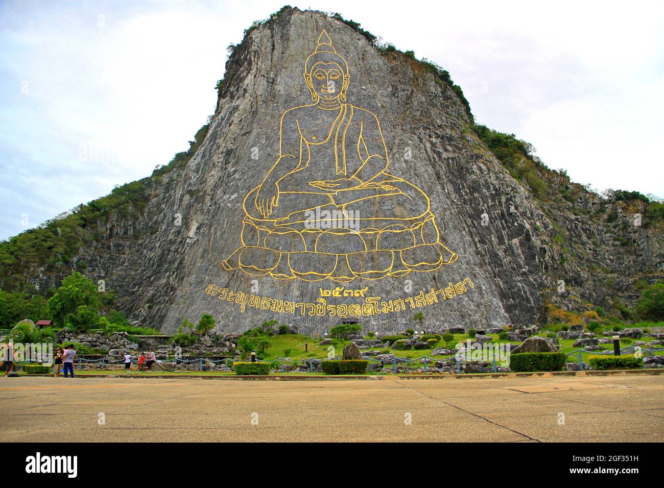 Buddha montagna a Pattaya, Thailandia Foto Stock