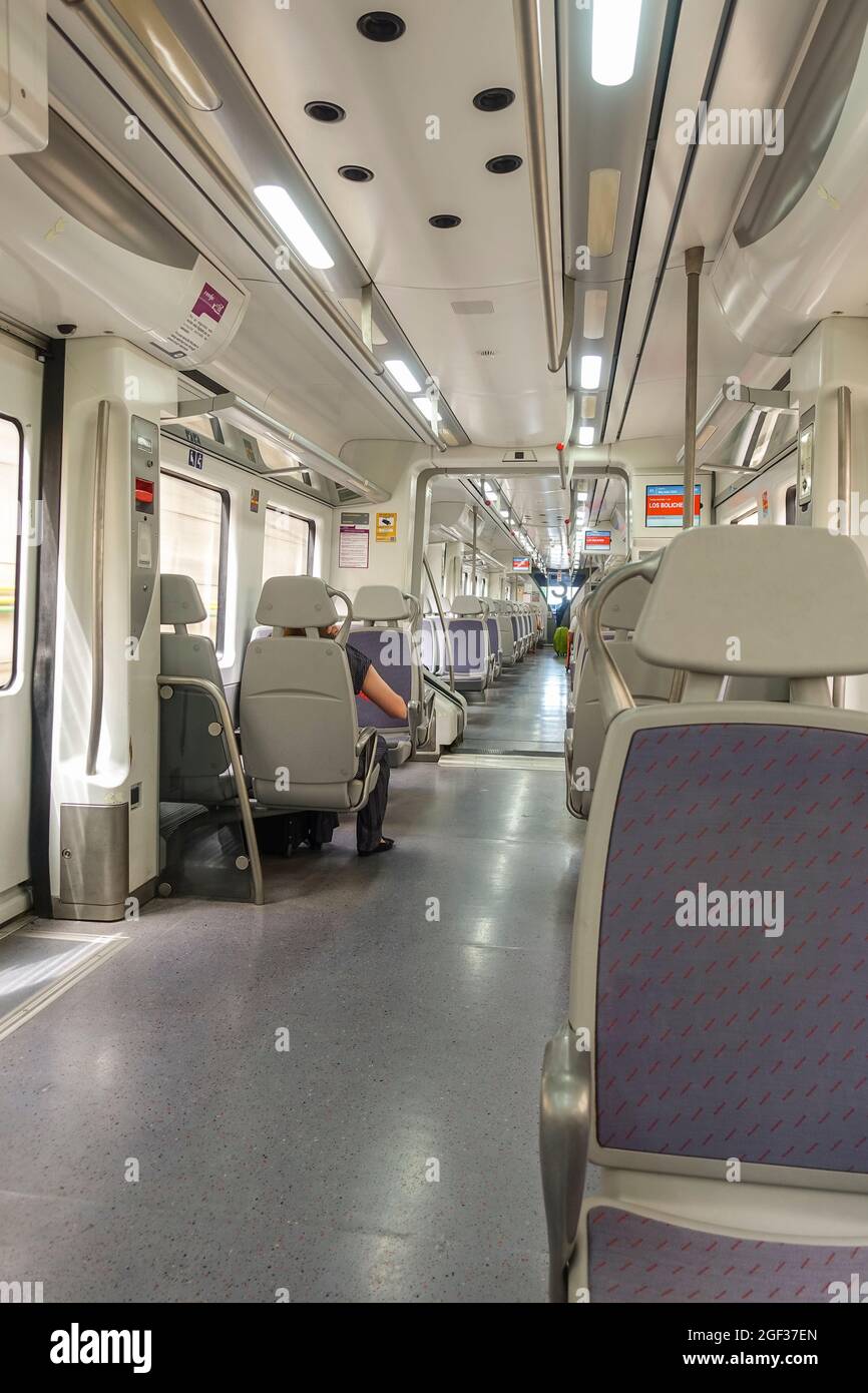 Interno del treno, cercanías di Malaga, Spagna. Foto Stock