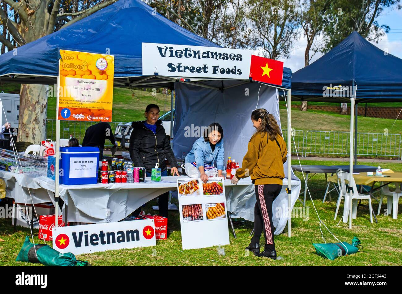 Vietnamita Food Stall al festival invernale, Tamworth Australia. Foto Stock
