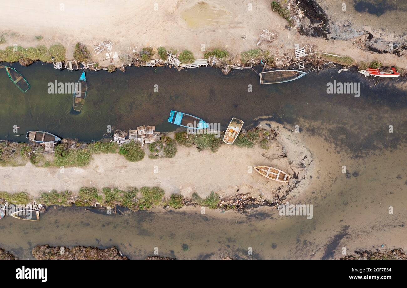 Cimitero nautico, vista aerea, fuco, Riserva Naturale del Delta dell'Ebro, provincia di Tarragona, Catalogna, Spagna Foto Stock