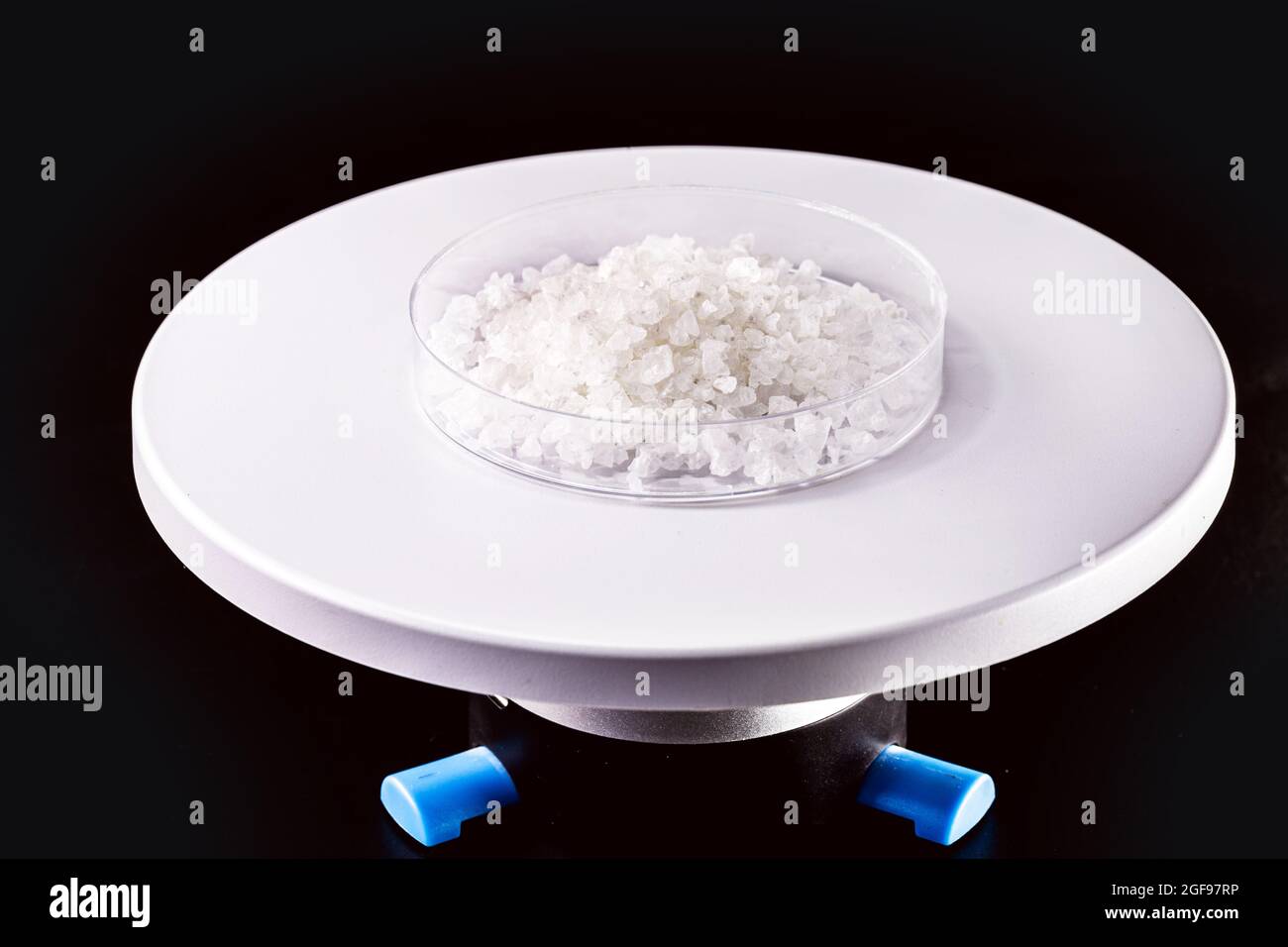 pozione di nitrato d'argento, cristalli di nitrato utilizzati nell'industria farmaceutica Foto Stock